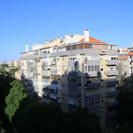 Benfica Apartamento *